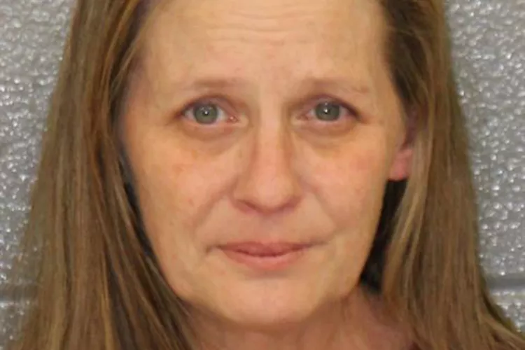 North Carolina Woman Accused of Trapping Boyfriend in Storage Unit for Days Without Food or Water