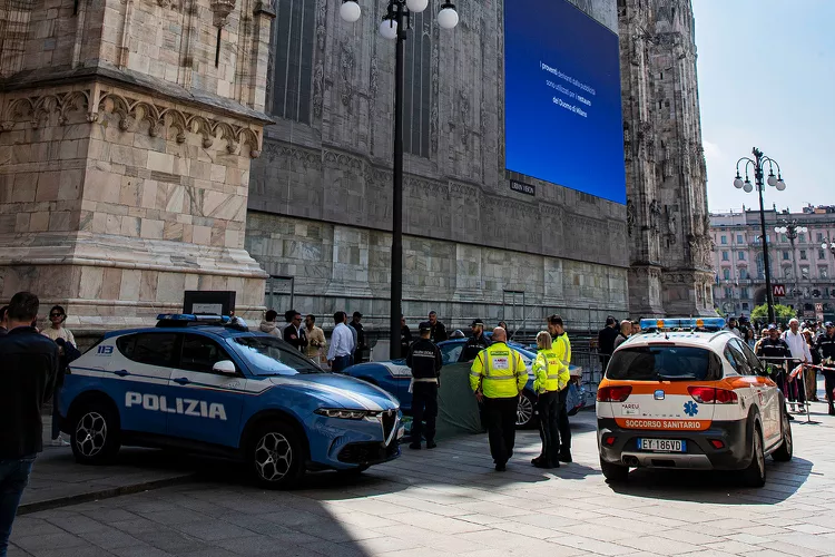 Fugitive Falls to Death from Milan Cathedral Amid Shocking Crime Spree