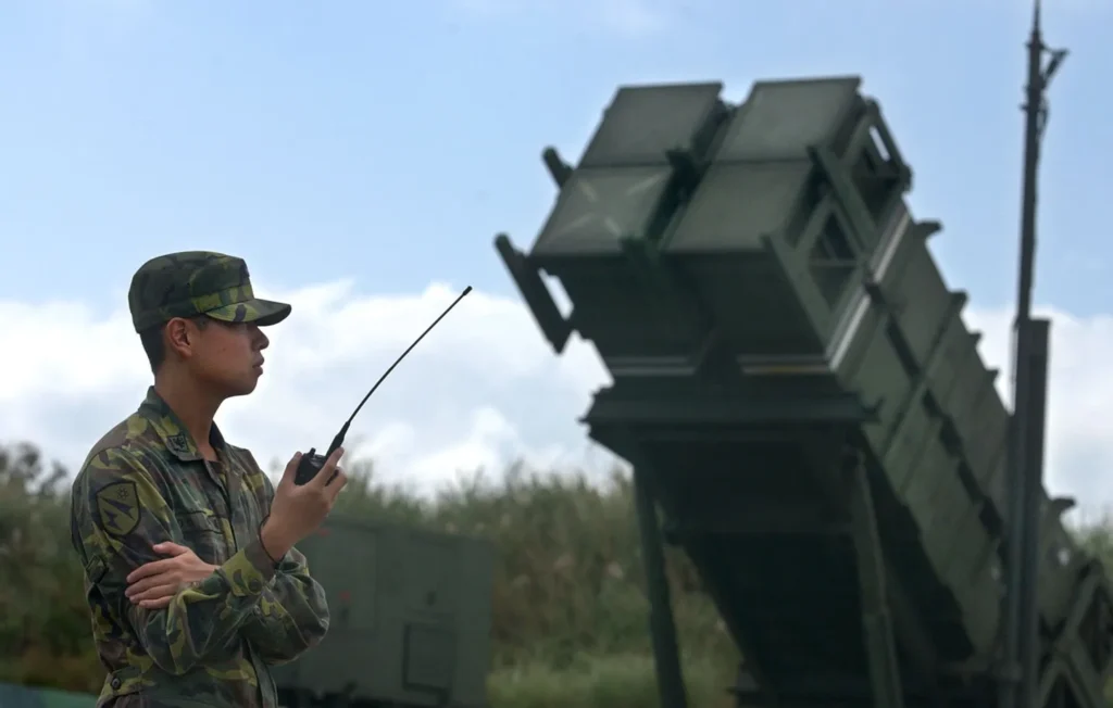 Trump Reportedly Blocks $400M Military Aid Deal for Taiwan Amid China Talks